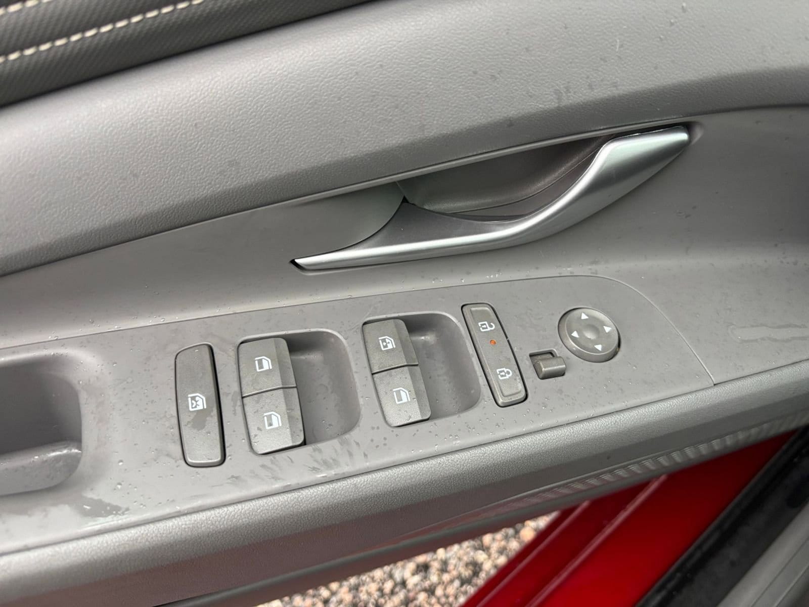 Thumbnail: 2025 Hyundai Elantra - 20