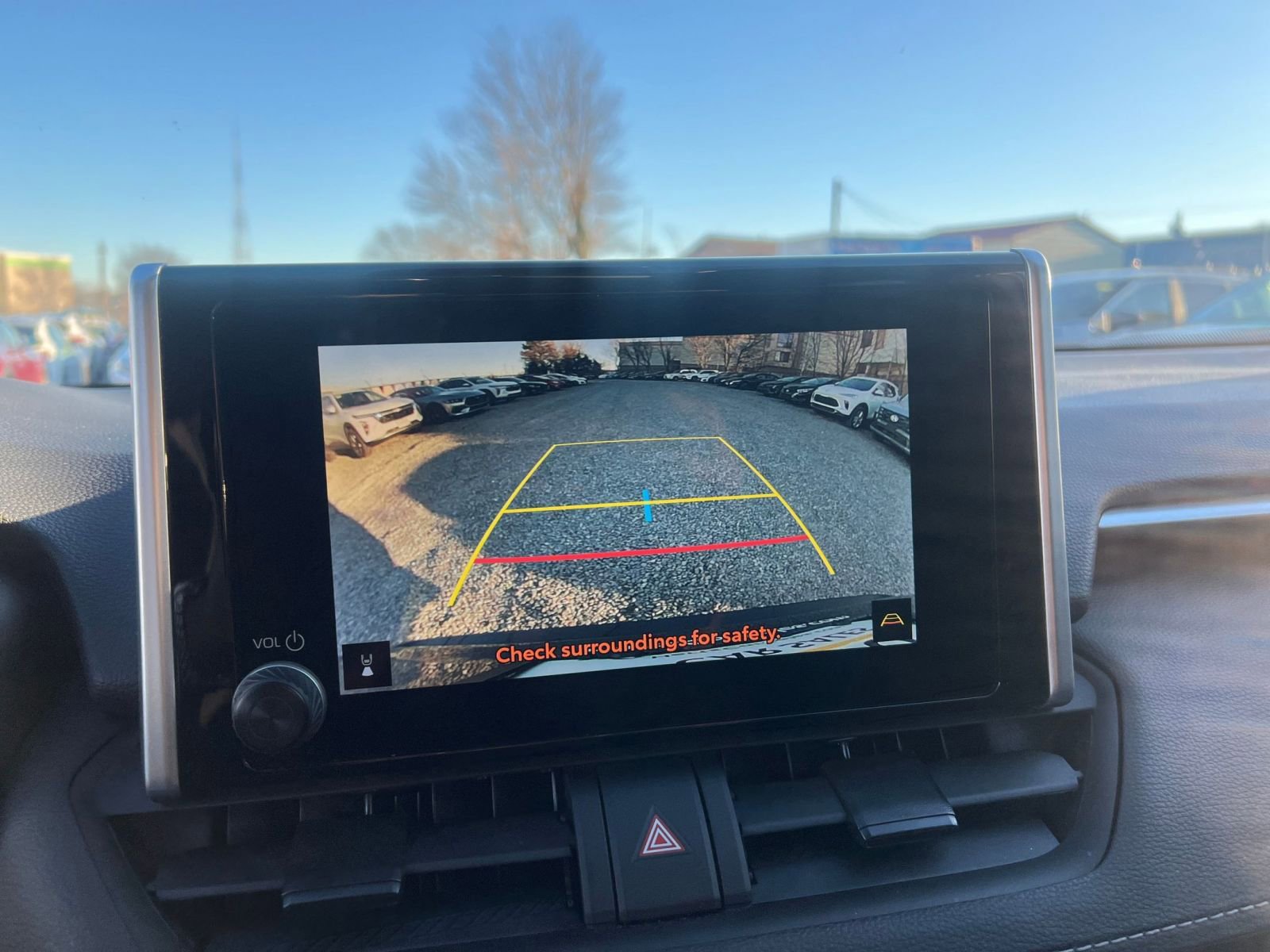 Thumbnail: 2025 Toyota RAV4 - 17