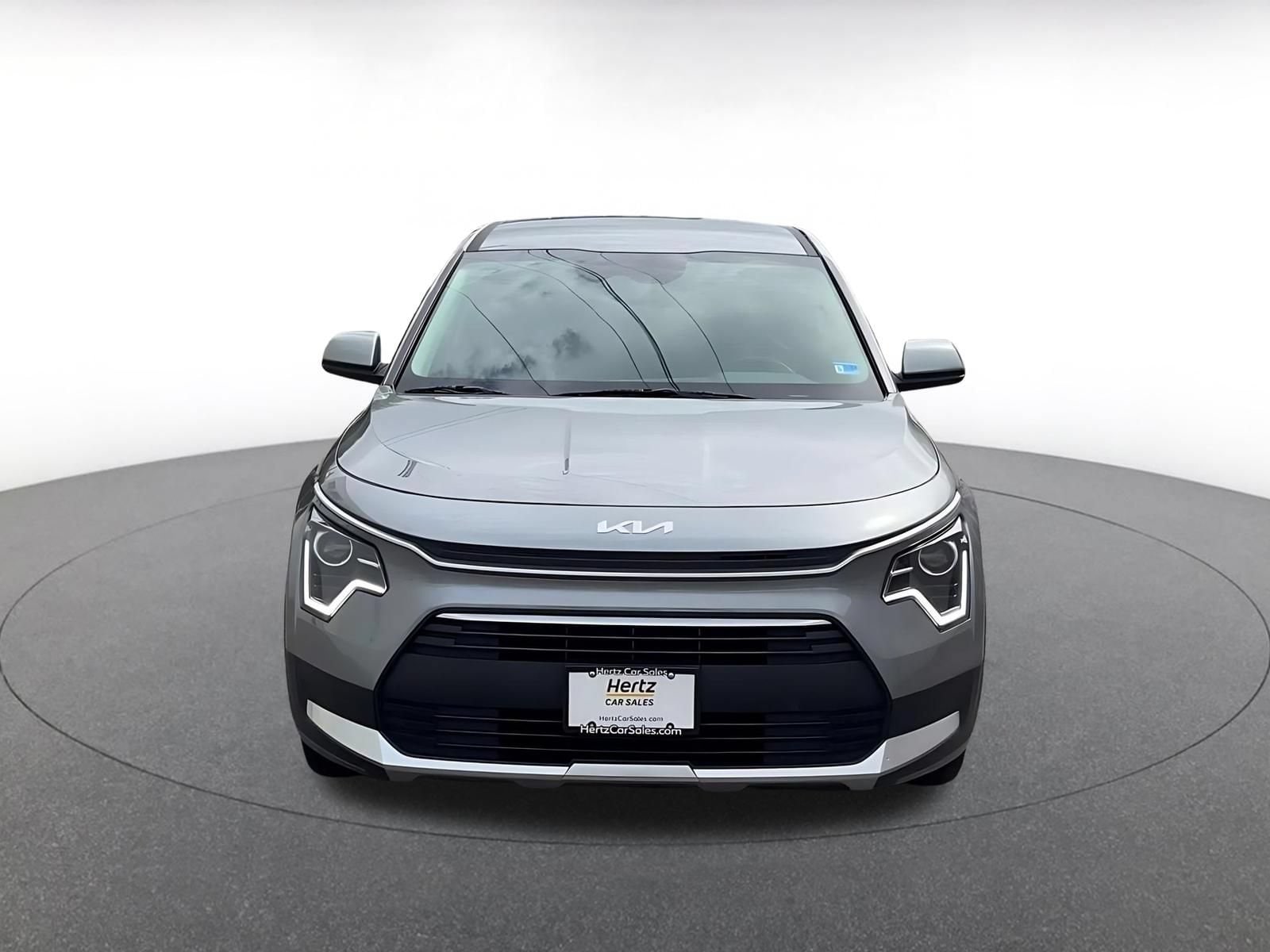 Thumbnail: 2026 Kia Niro - 4