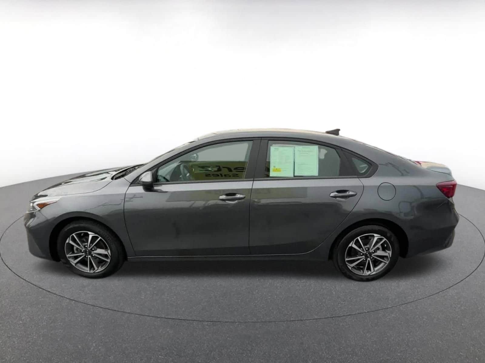 2024 Kia Forte LXS 8