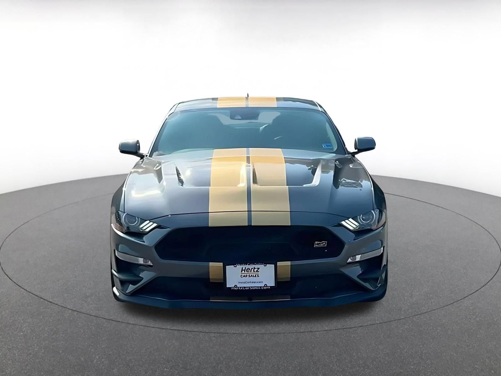 Thumbnail: 2022 Ford Mustang - 4
