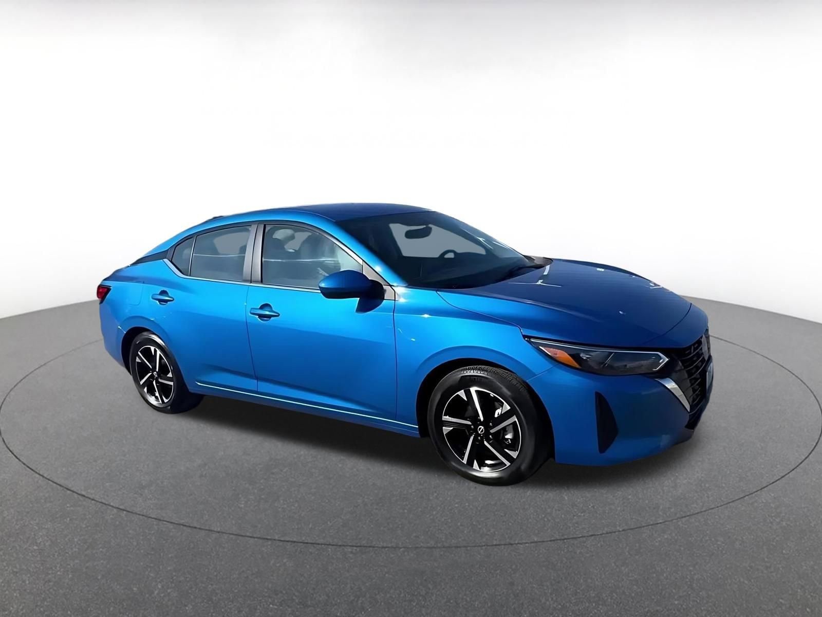 Thumbnail: 2025 Nissan Sentra - 2