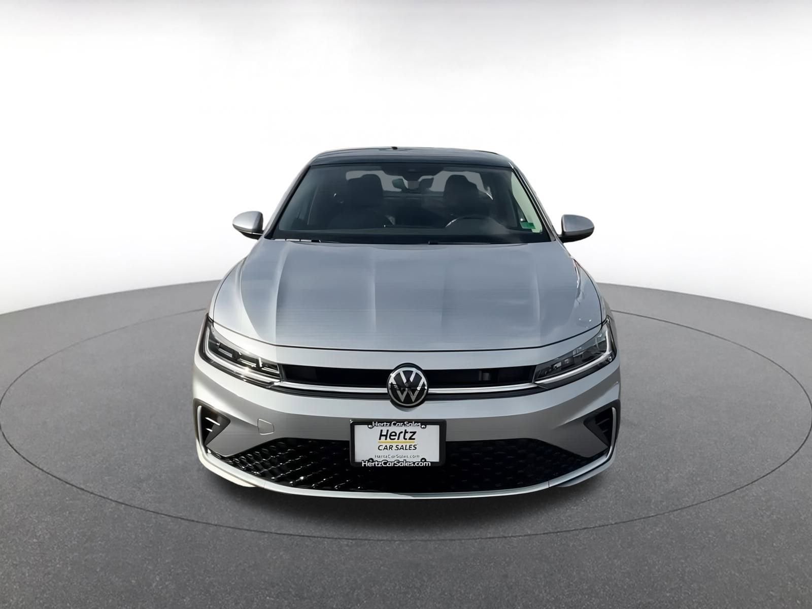 Thumbnail: 2025 Volkswagen Jetta - 4