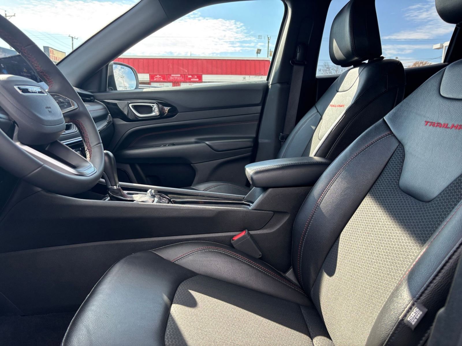 Thumbnail: 2025 Jeep Compass - 25