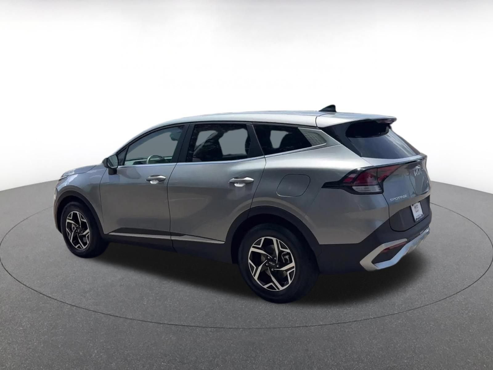 Thumbnail: 2025 Kia Sportage - 11