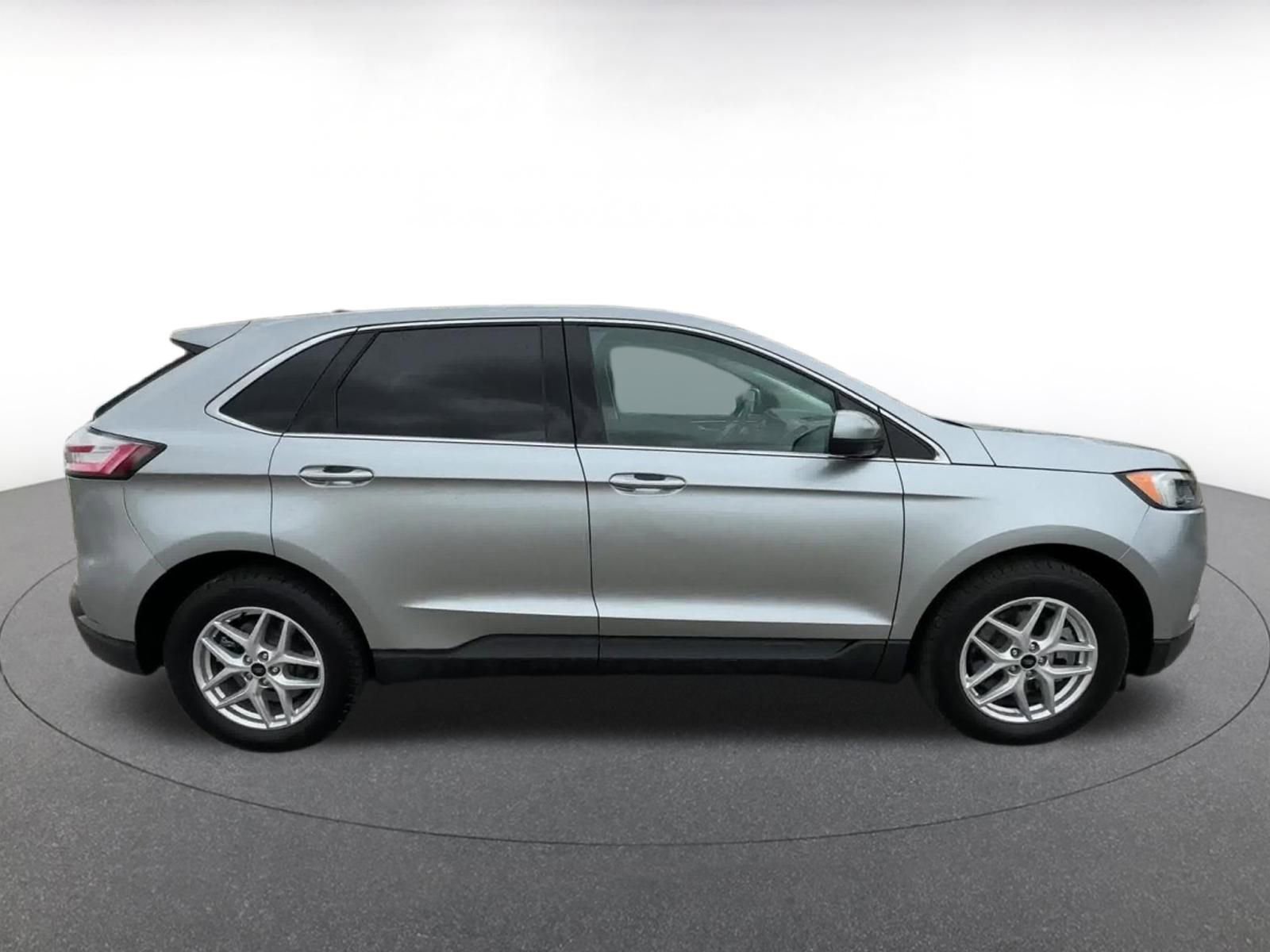 Thumbnail: 2024 Ford Edge - 16
