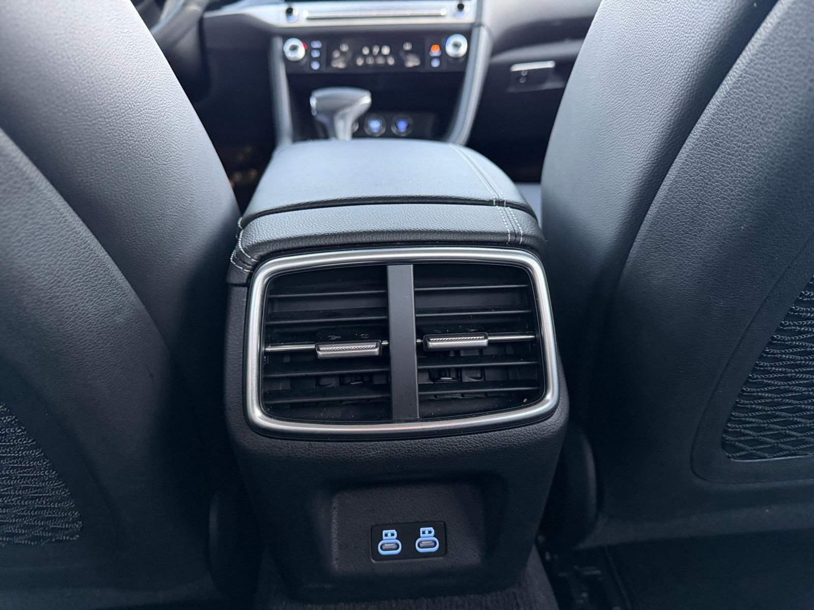 Thumbnail: 2025 Genesis G70 - 25