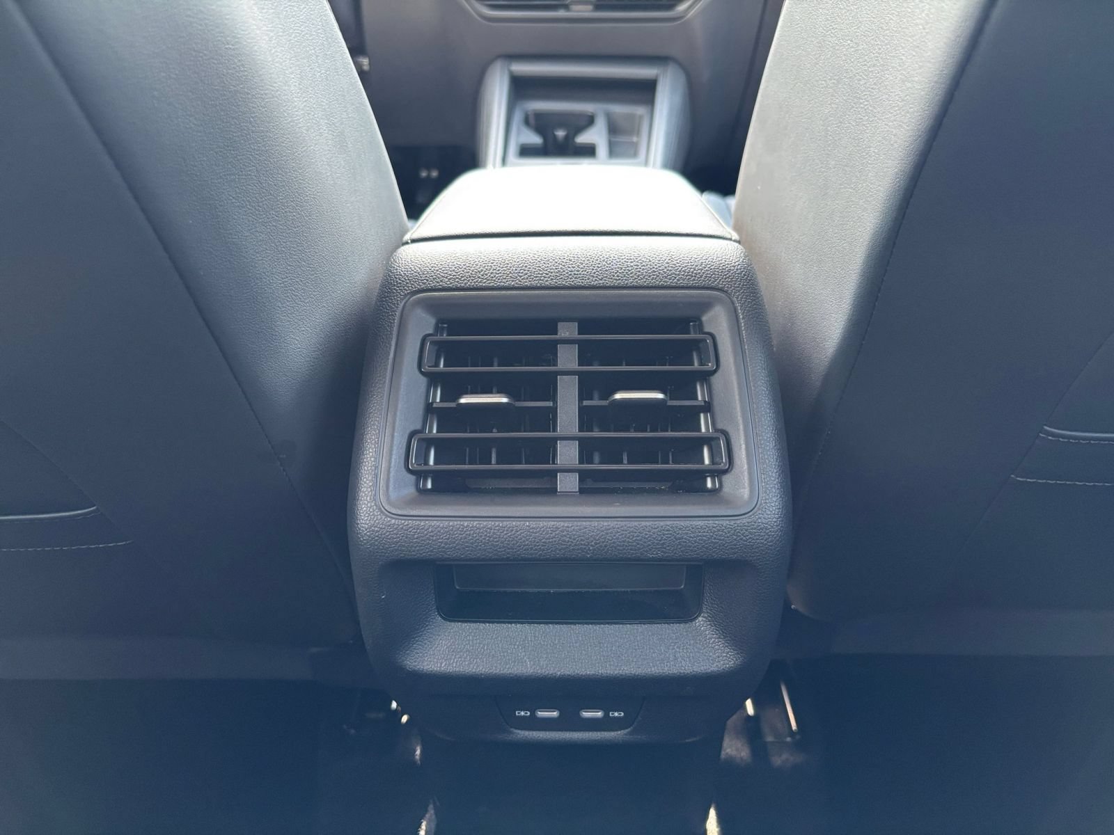 Thumbnail: 2026 Volkswagen Tiguan - 24