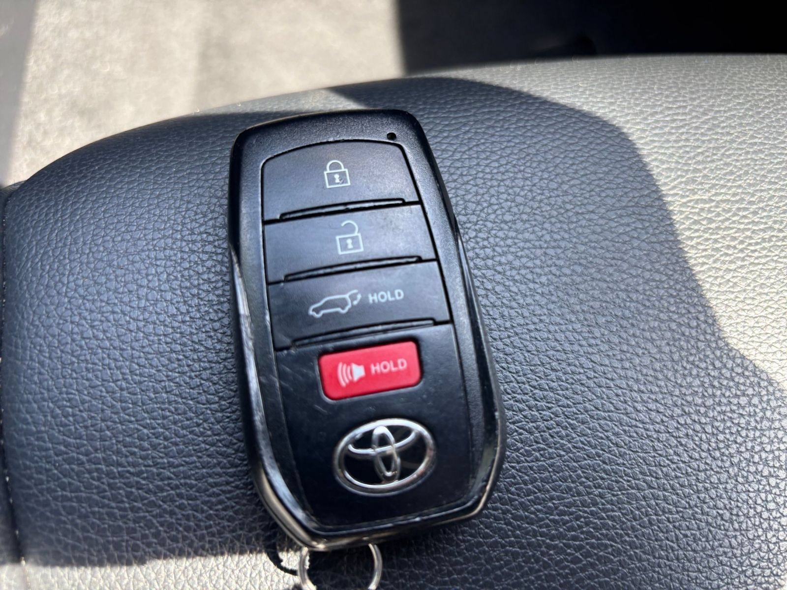 Thumbnail: 2024 Toyota Highlander - 22