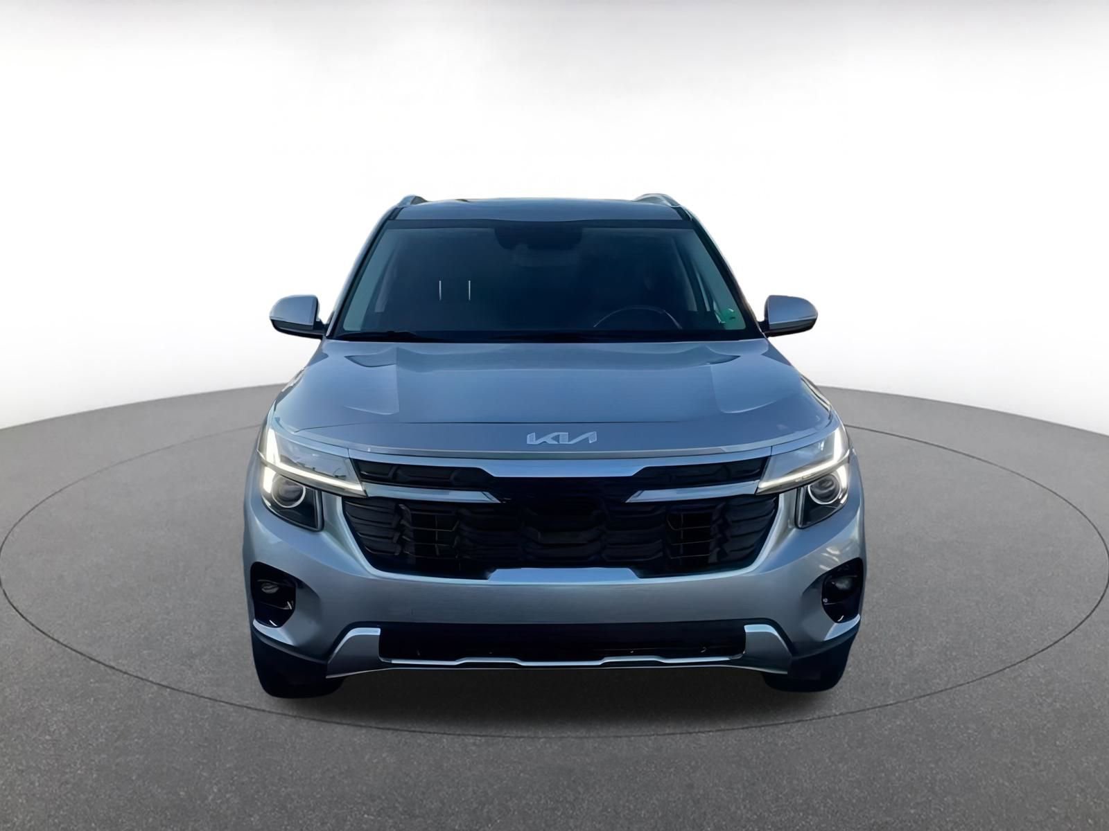 Thumbnail: 2025 Kia Seltos - 4