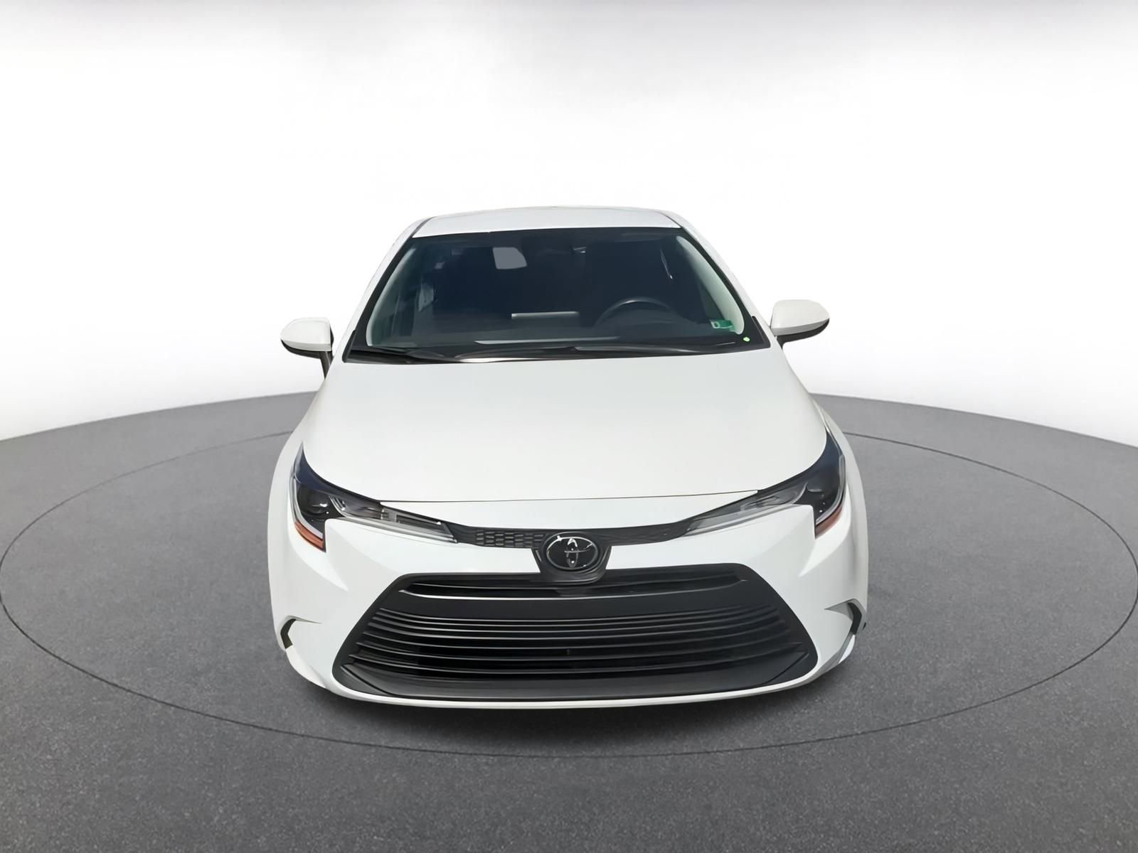 Thumbnail: 2024 Toyota Corolla - 4