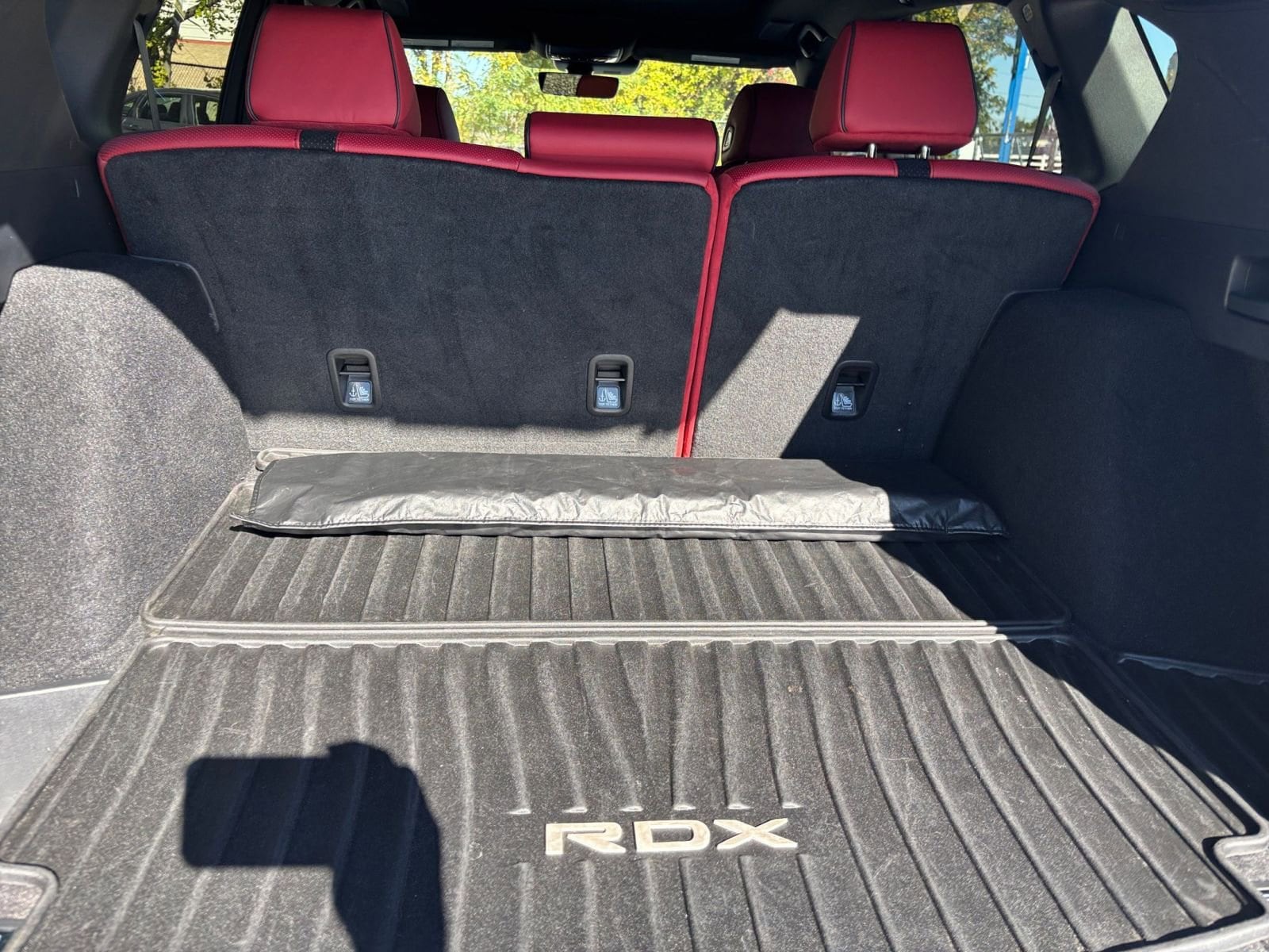 Thumbnail: 2024 Acura RDX - 31