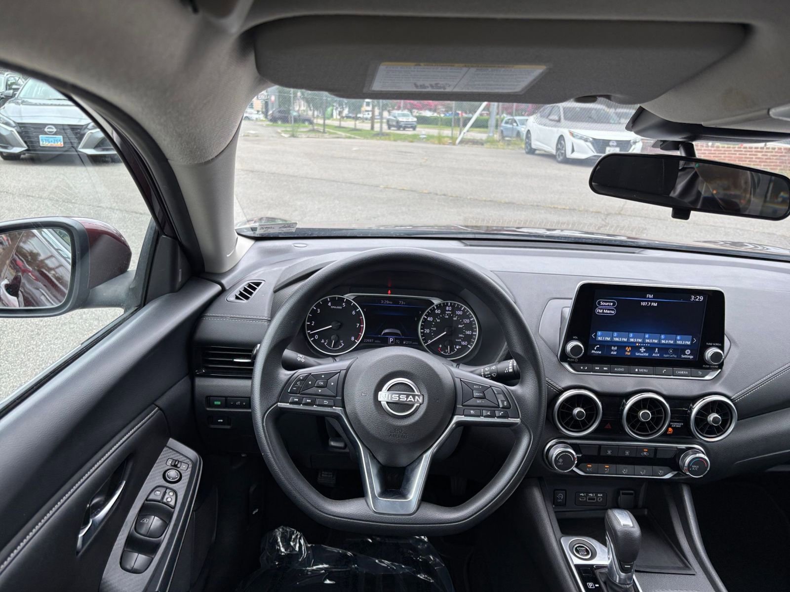 Thumbnail: 2024 Nissan Sentra - 32