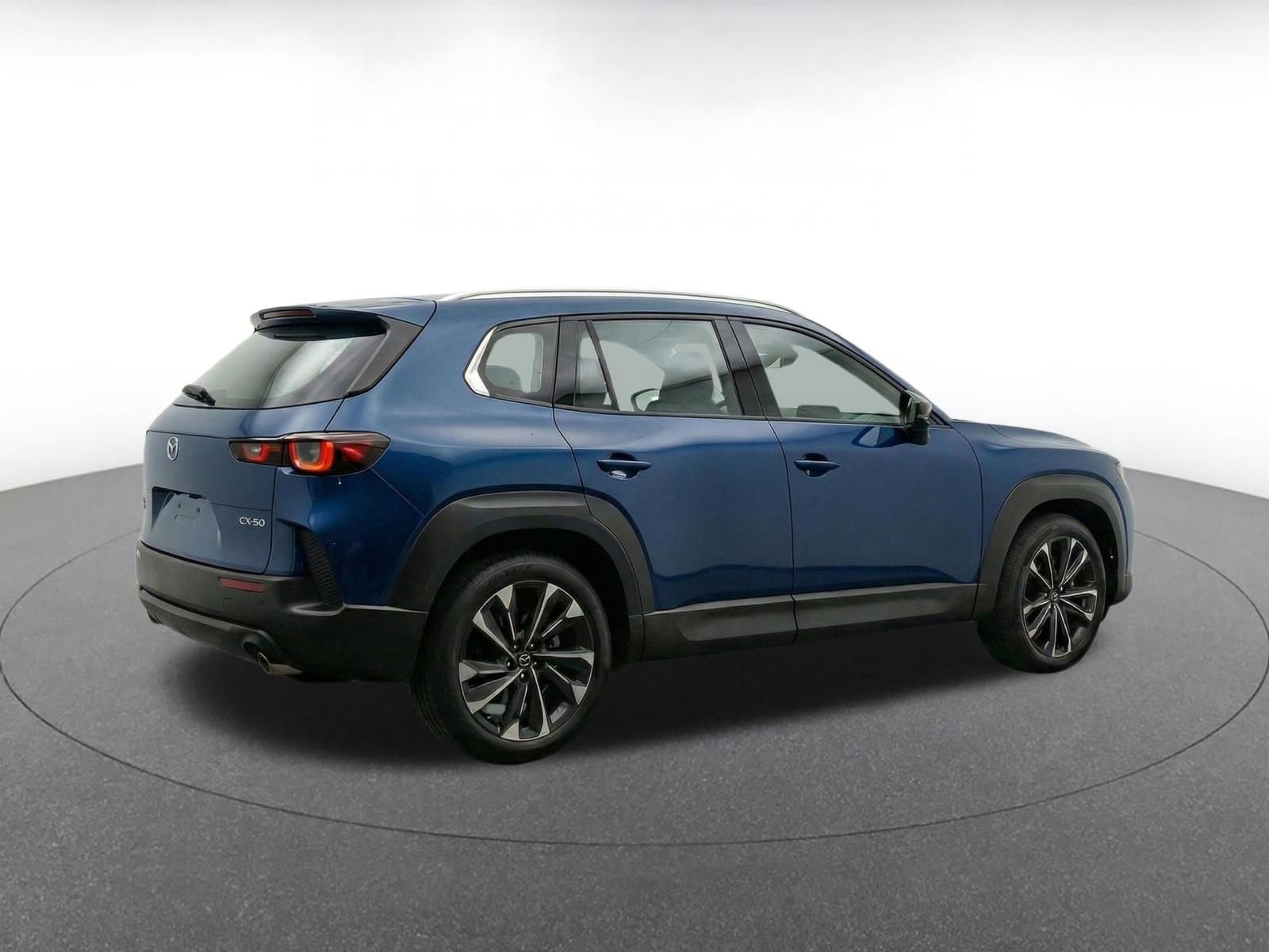 Thumbnail: 2025 Mazda CX-50 - 9