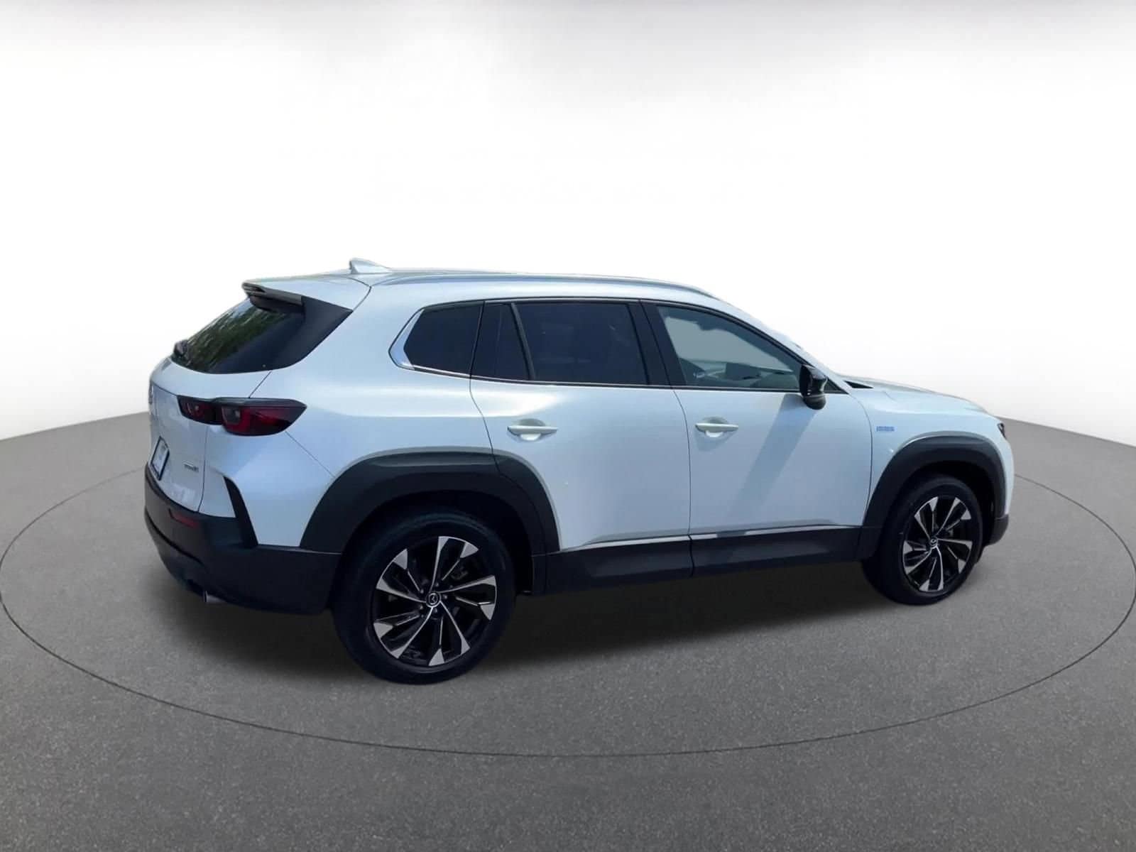 Thumbnail: 2025 Mazda CX-50 - 15