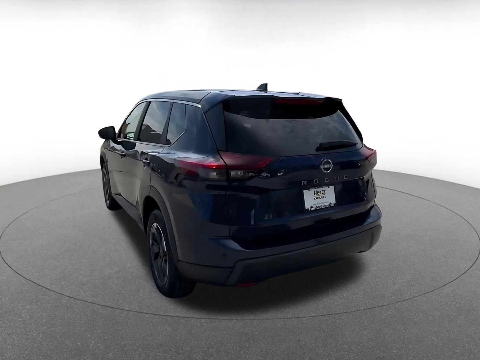 Thumbnail: 2025 Nissan Rogue - 10