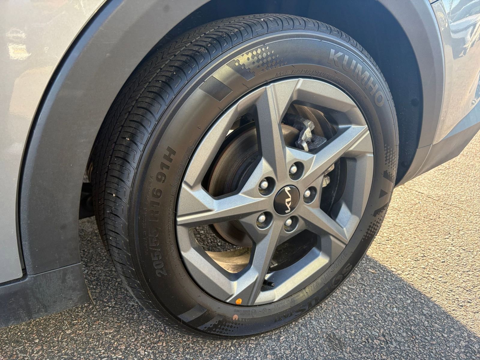 Thumbnail: 2025 Kia K4 - 29