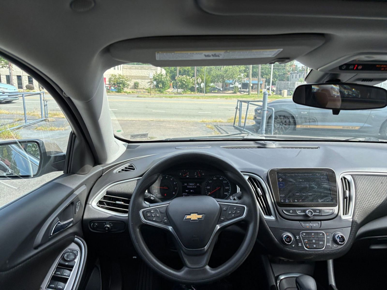 Thumbnail: 2023 Chevrolet Malibu - 34