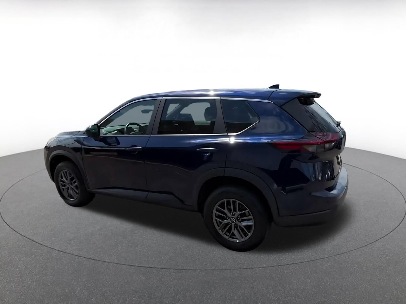 Thumbnail: 2026 Nissan Rogue - 8