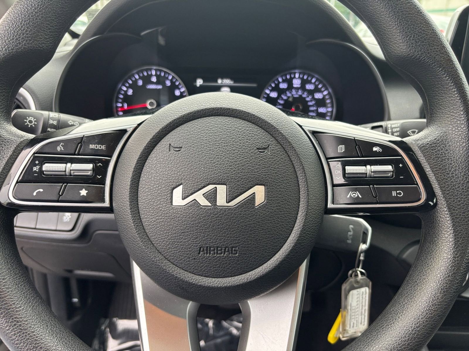 2024 Kia Forte LXS 26