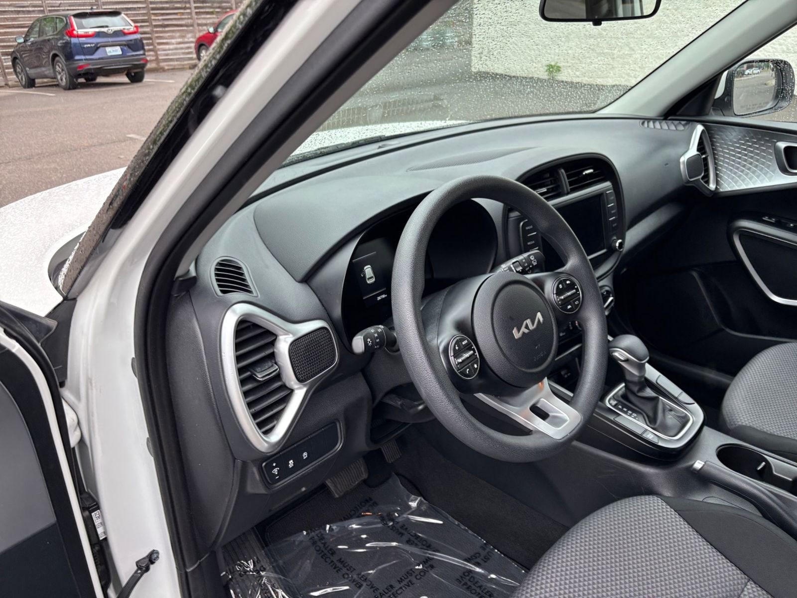2025 Kia Soul LX - Photo 33