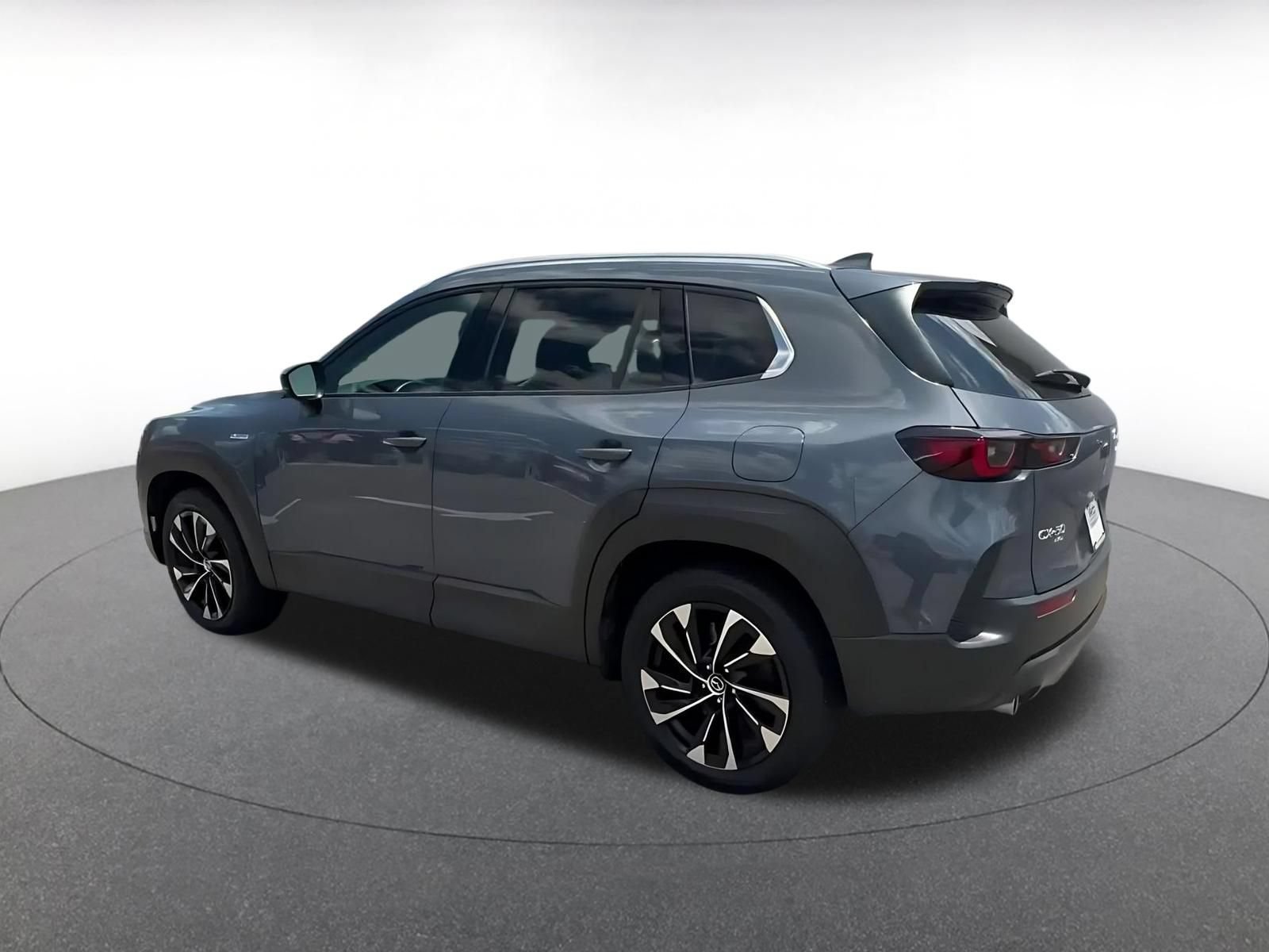 Thumbnail: 2025 Mazda CX-50 - 10