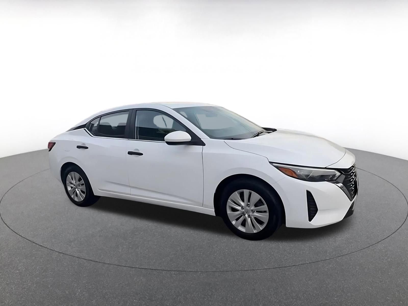 Thumbnail: 2025 Nissan Sentra - 2