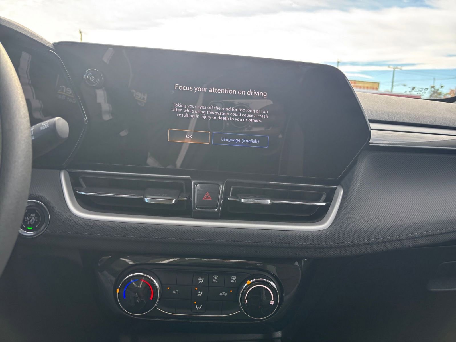 Thumbnail: 2025 Chevrolet TrailBlazer - 18