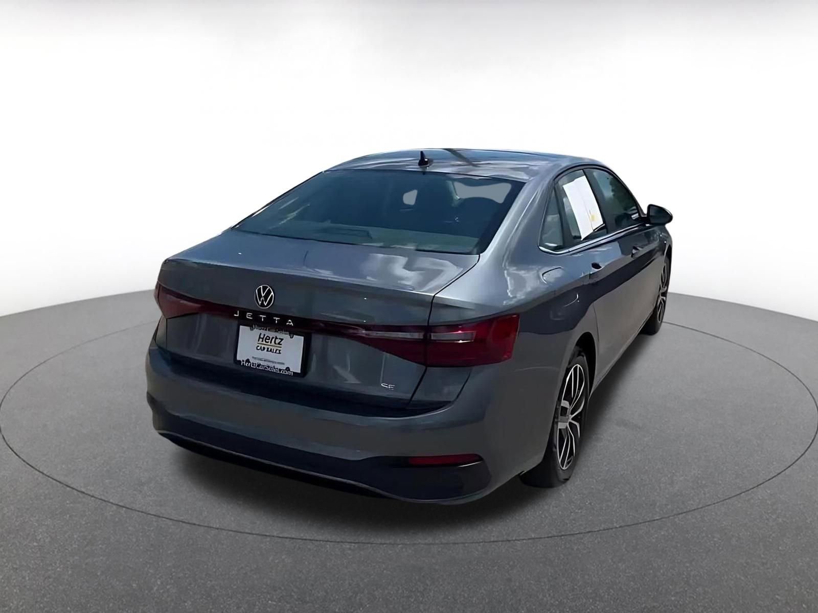 Thumbnail: 2025 Volkswagen Jetta - 15