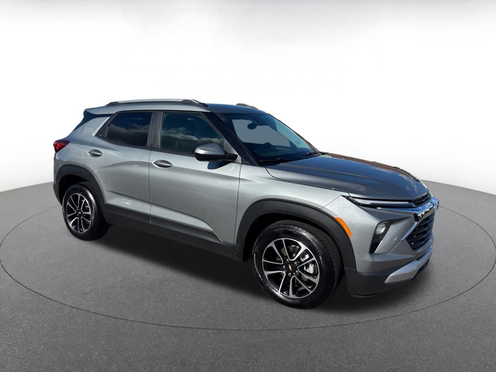 Thumbnail: 2025 Chevrolet TrailBlazer - 1