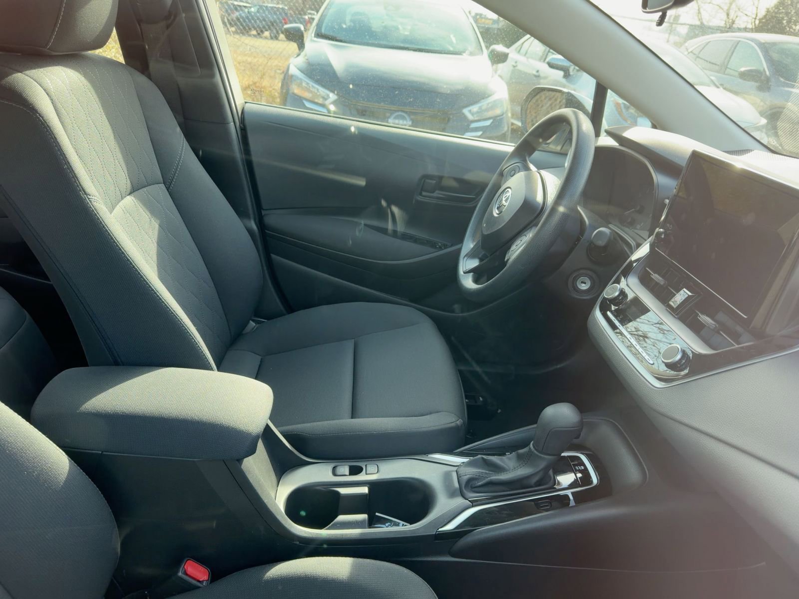 Thumbnail: 2025 Toyota Corolla - 9