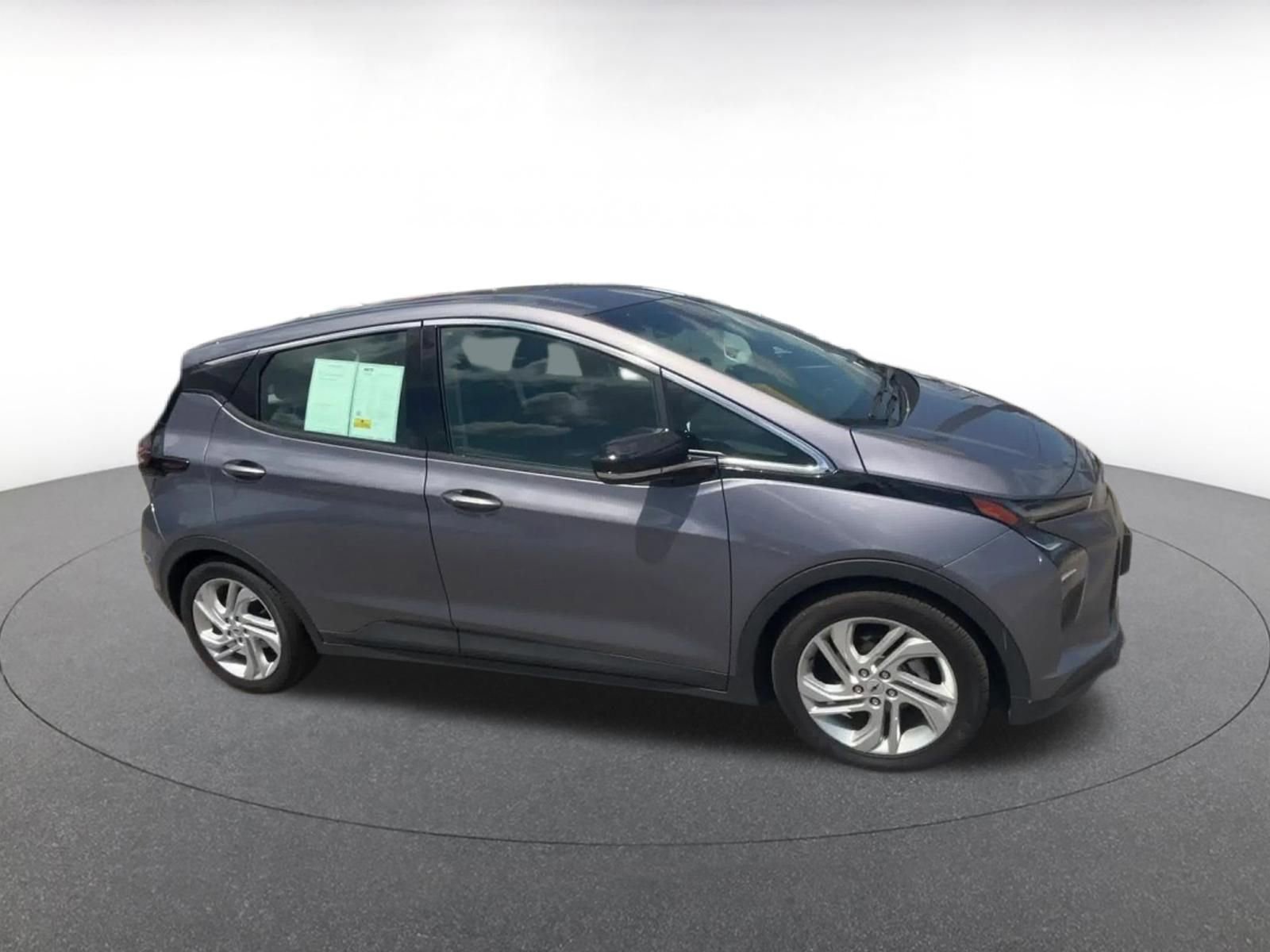 Thumbnail: 2023 Chevrolet Bolt EV - 2