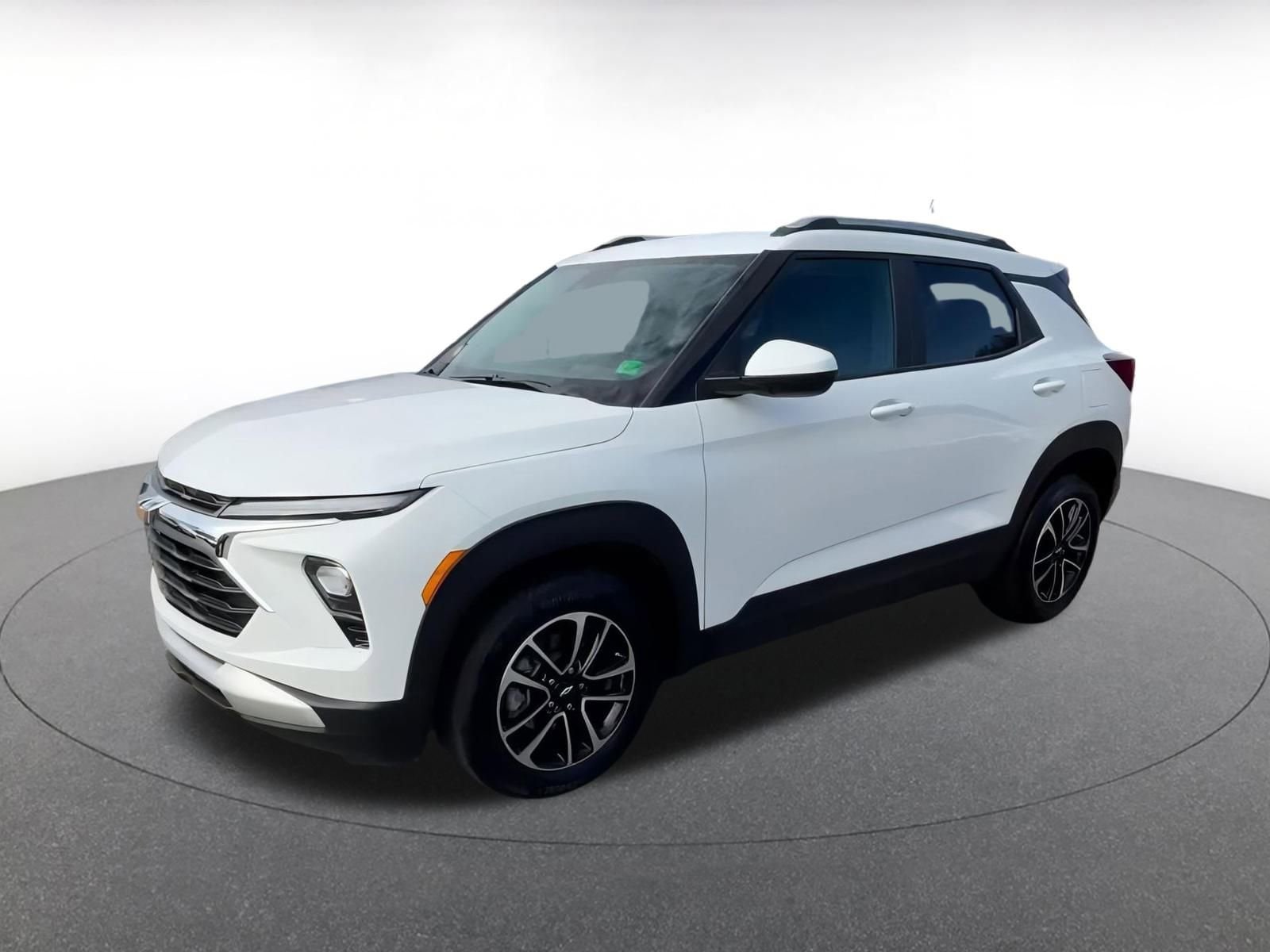 Thumbnail: 2025 Chevrolet TrailBlazer - 8