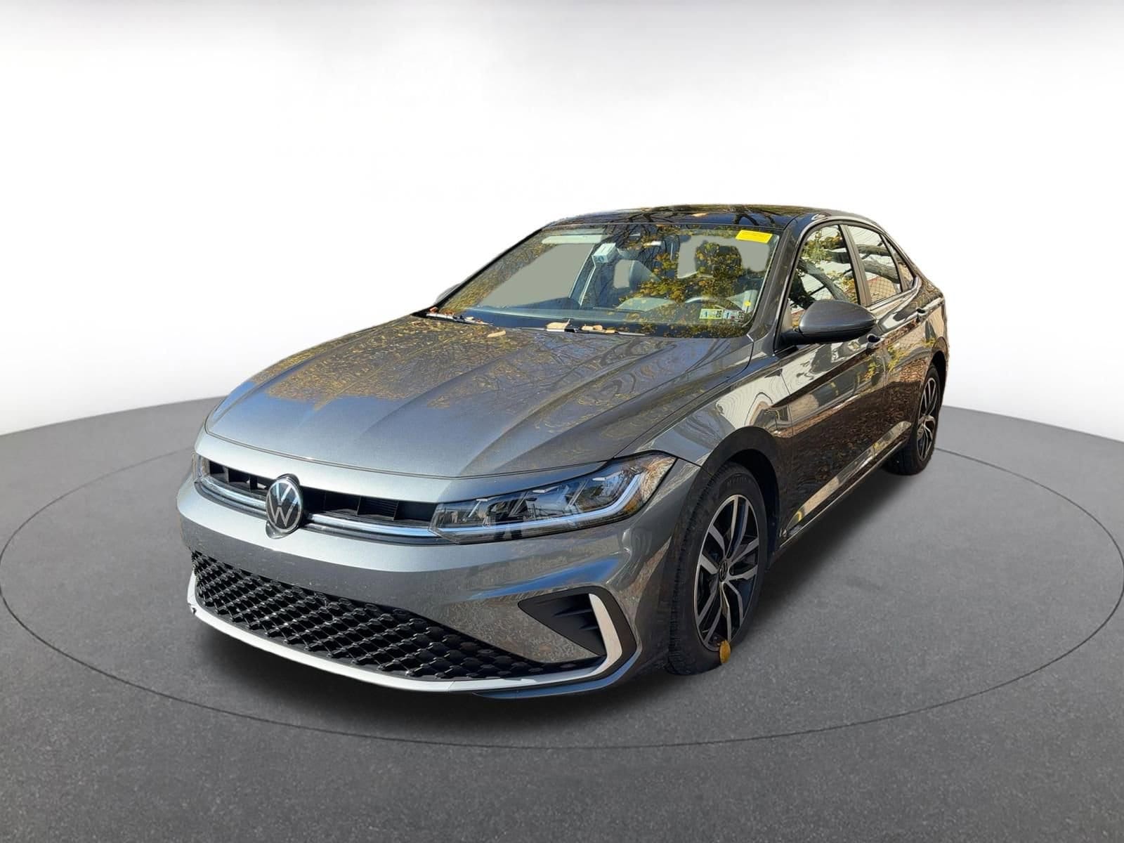 Thumbnail: 2025 Volkswagen Jetta - 4