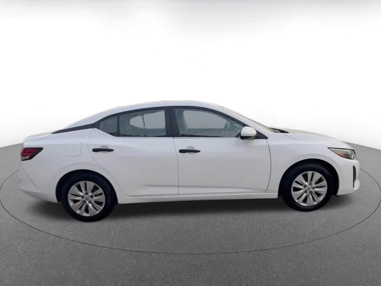 Thumbnail: 2025 Nissan Sentra - 16