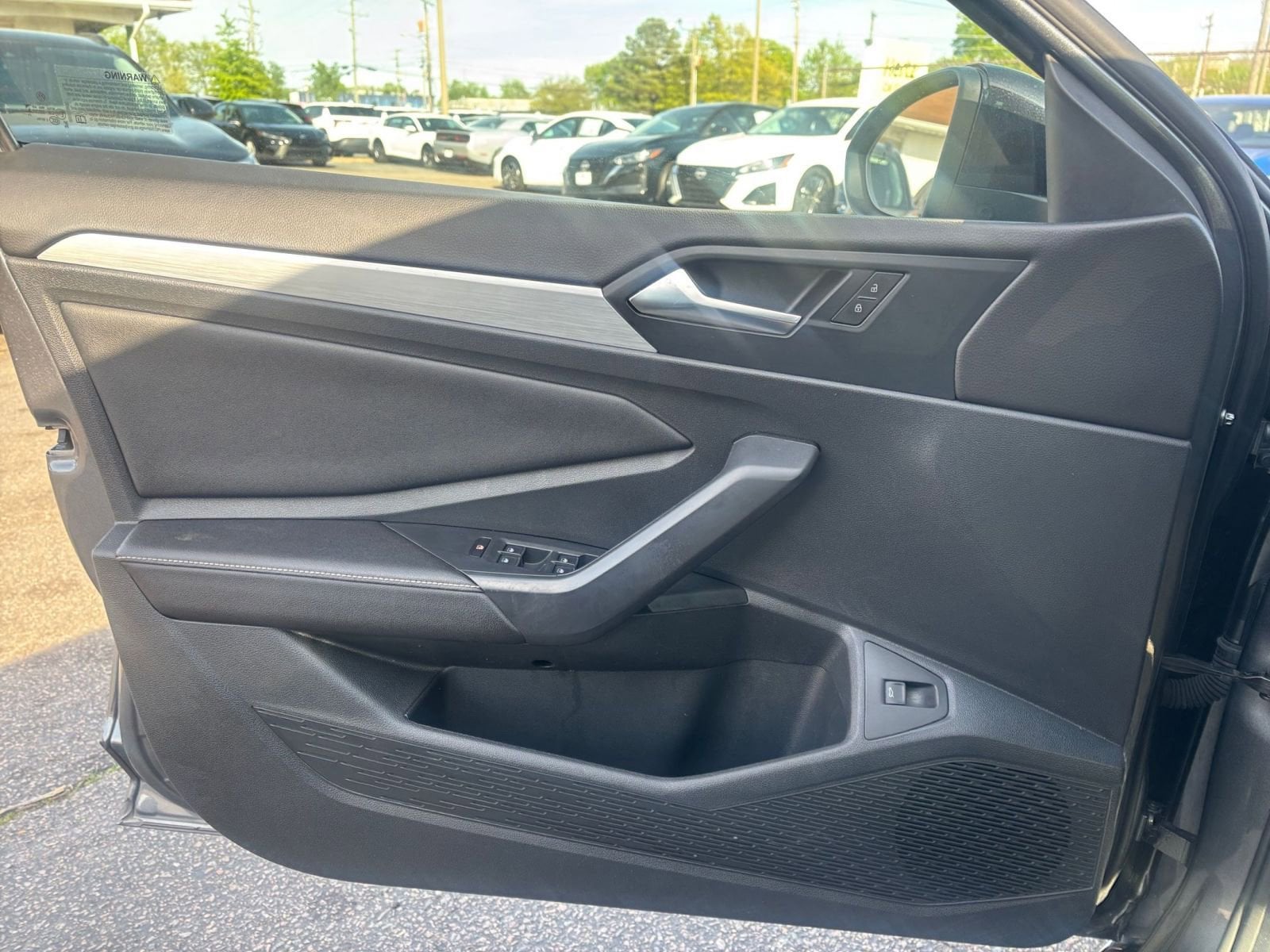 Thumbnail: 2025 Volkswagen Jetta - 18