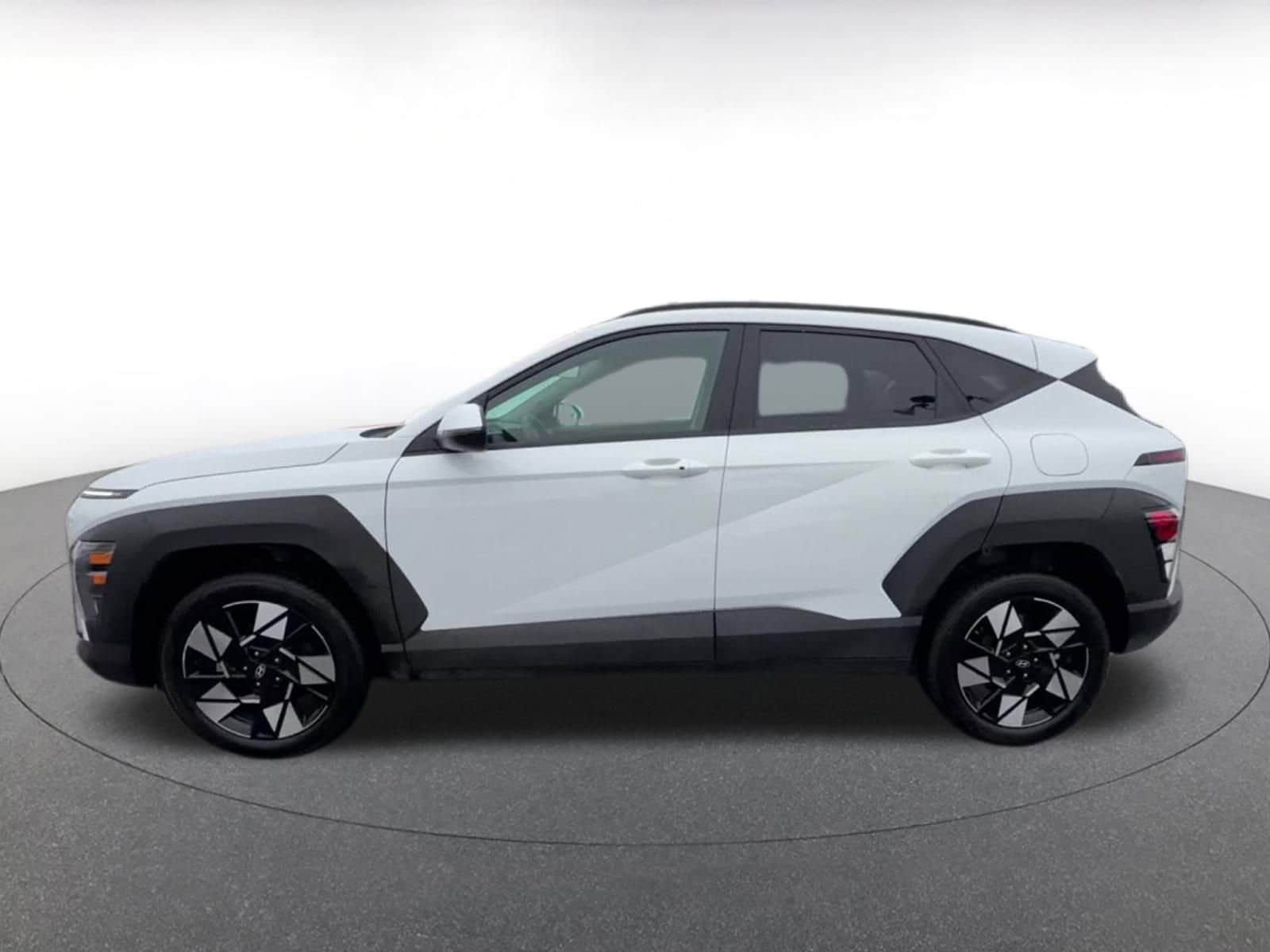 Thumbnail: 2025 Hyundai Kona - 9