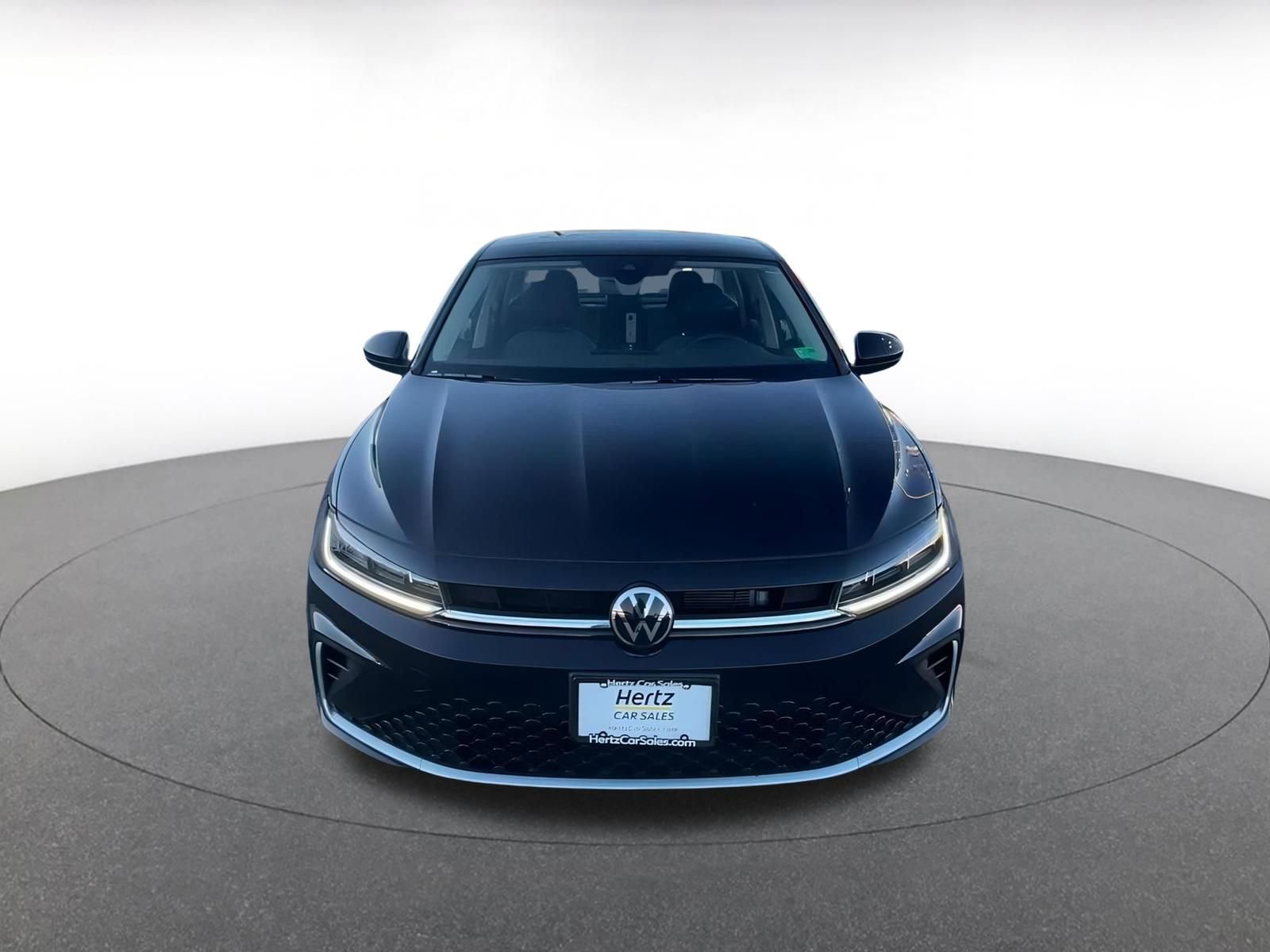 Thumbnail: 2025 Volkswagen Jetta - 4