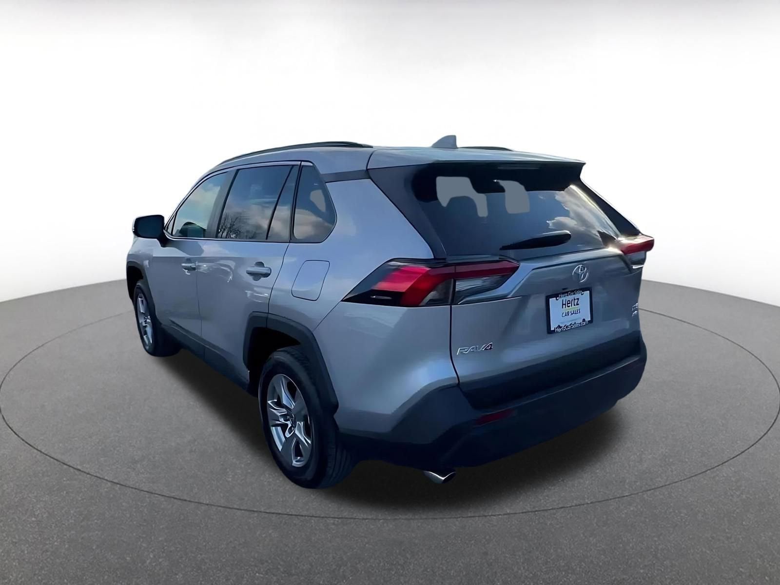 Thumbnail: 2025 Toyota RAV4 - 11