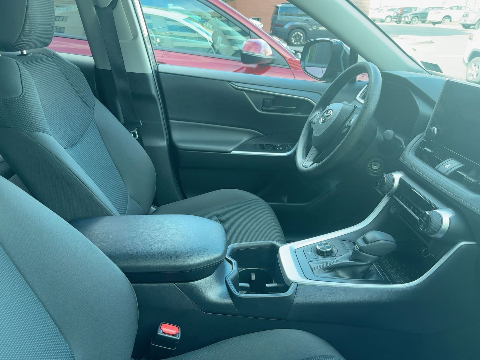 Thumbnail: 2025 Toyota RAV4 - 10