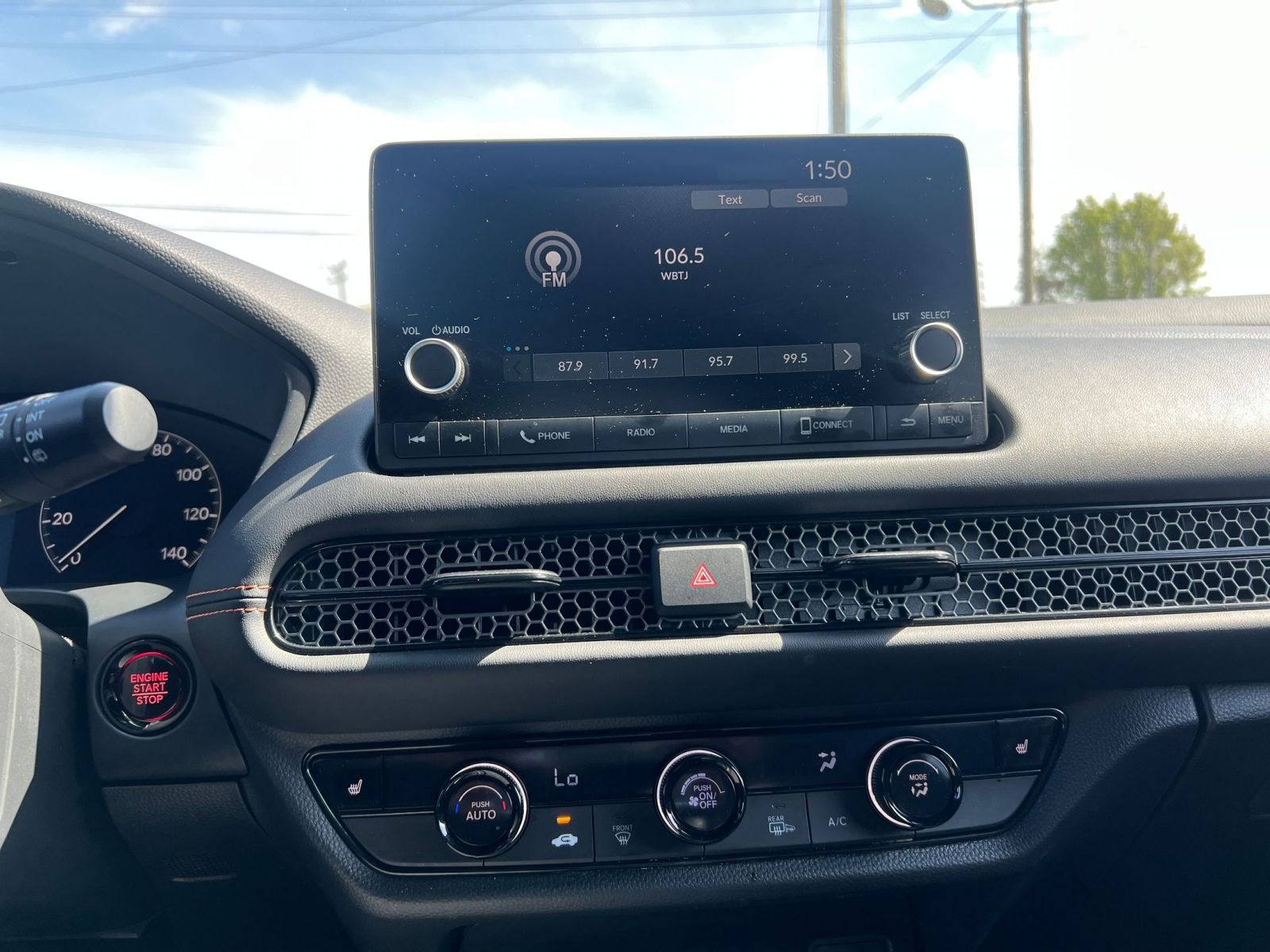 Thumbnail: 2025 Honda HR-V - 17