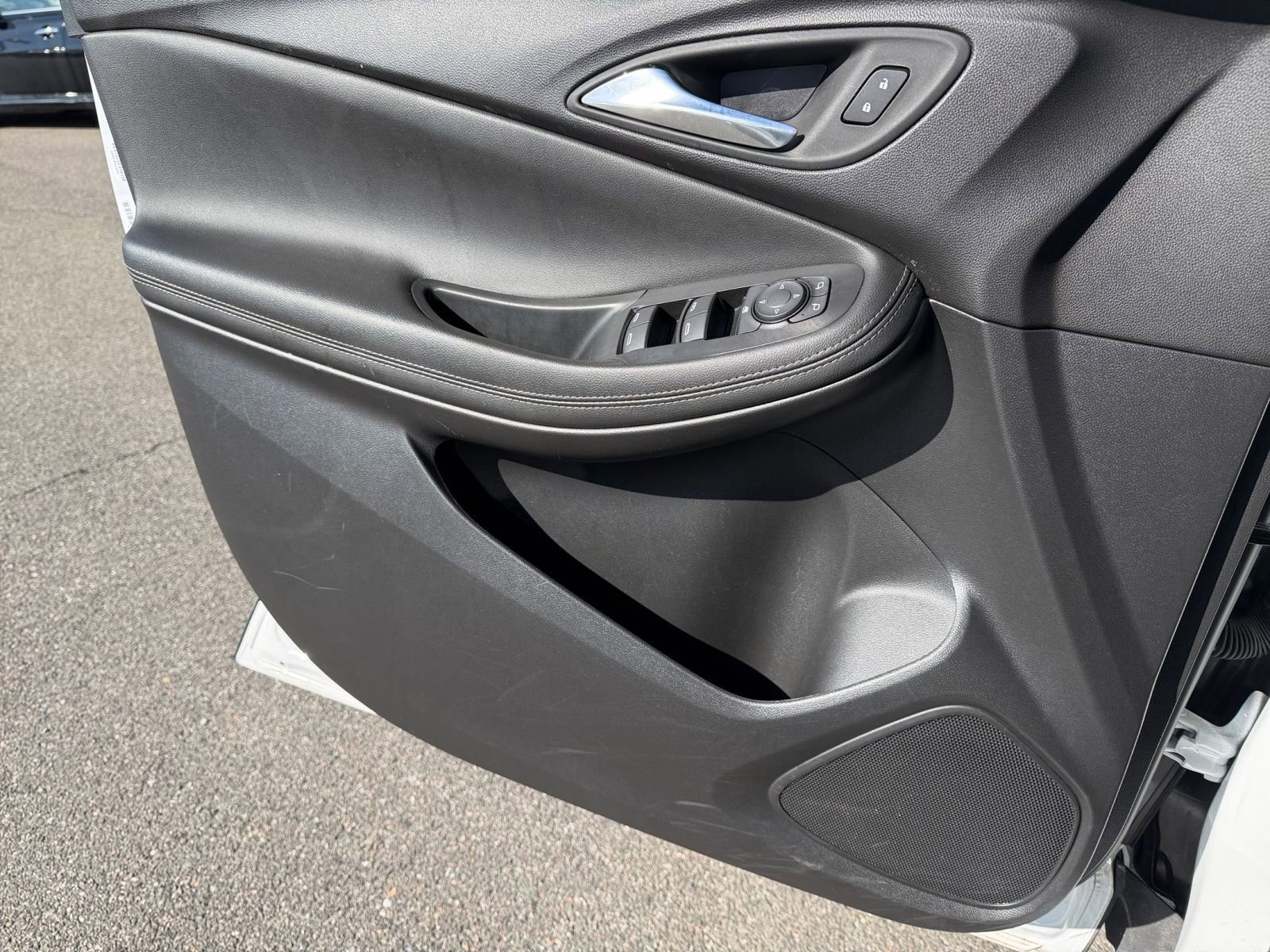 Thumbnail: 2025 Buick Encore GX - 18