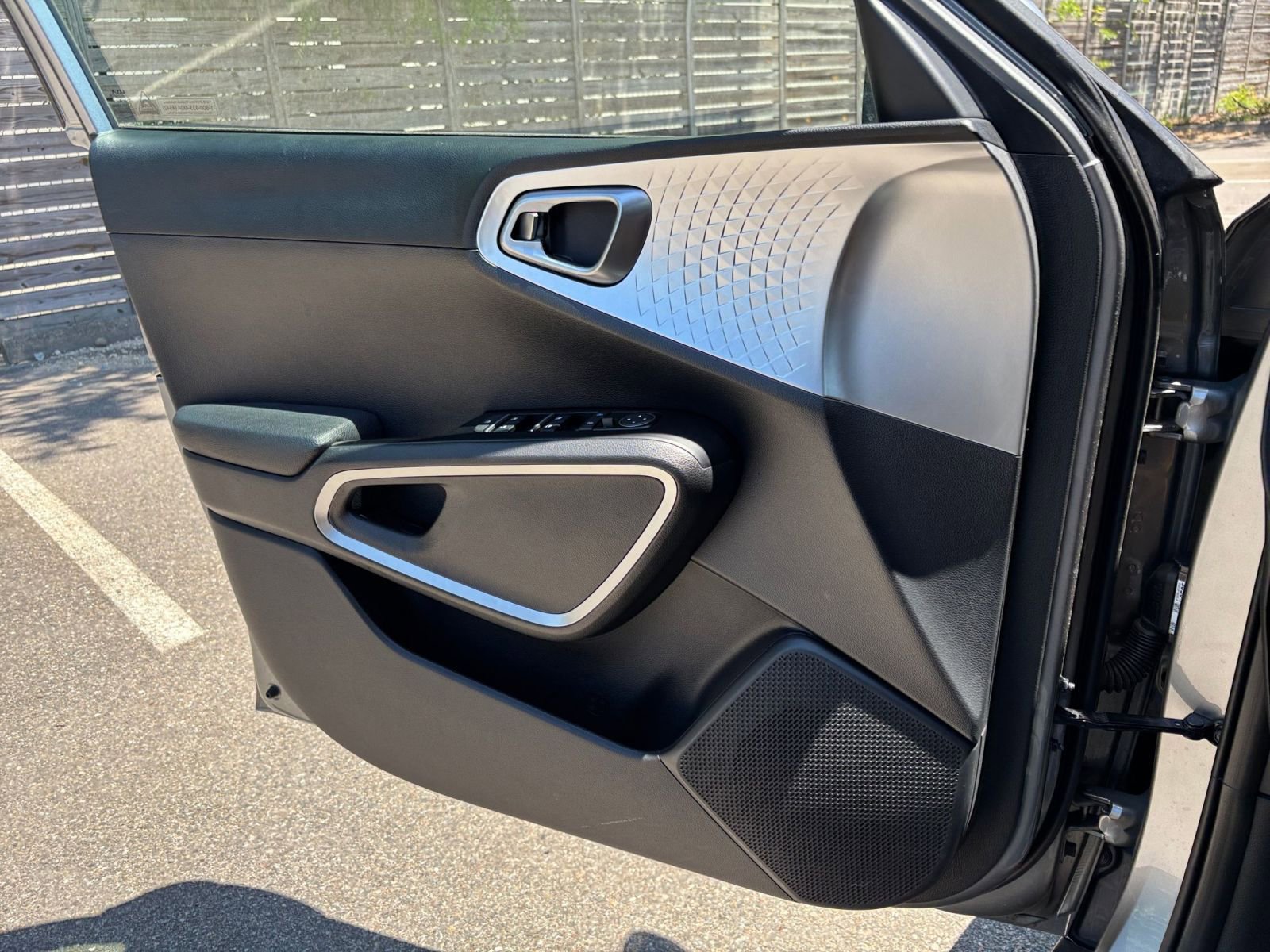 Thumbnail: 2025 Kia Soul - 18
