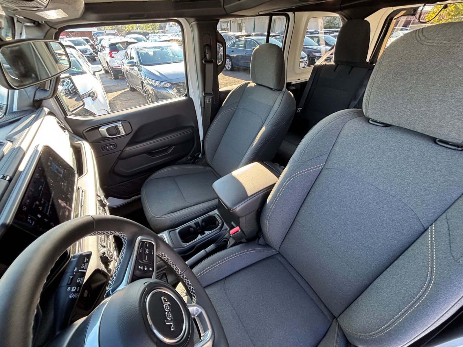 Thumbnail: 2025 Jeep Wrangler - 35