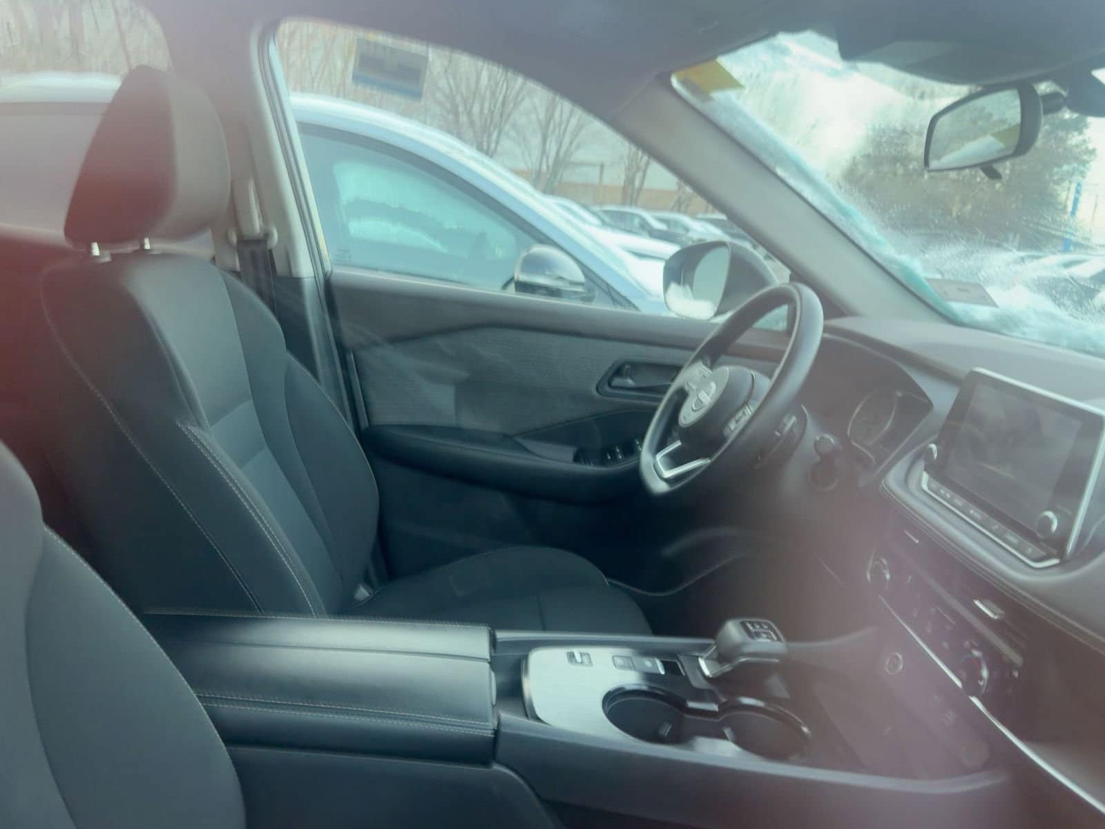 Thumbnail: 2023 Nissan Rogue - 9