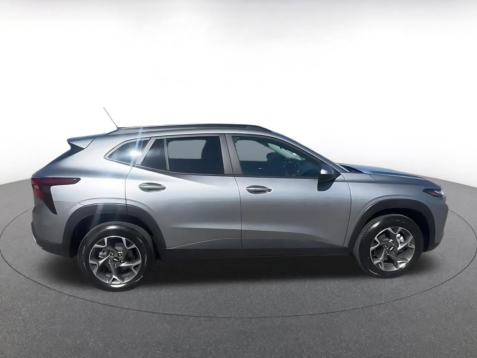Thumbnail: 2025 Chevrolet Trax - 16