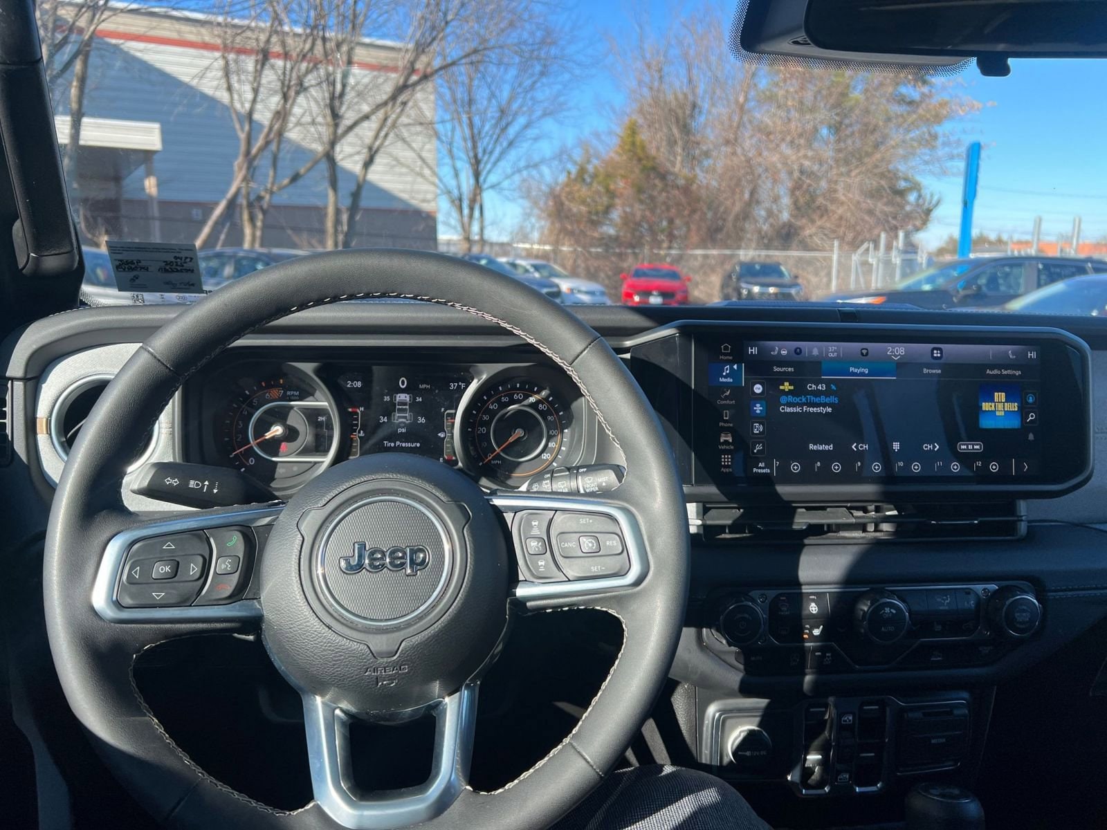 Thumbnail: 2025 Jeep Wrangler - 33