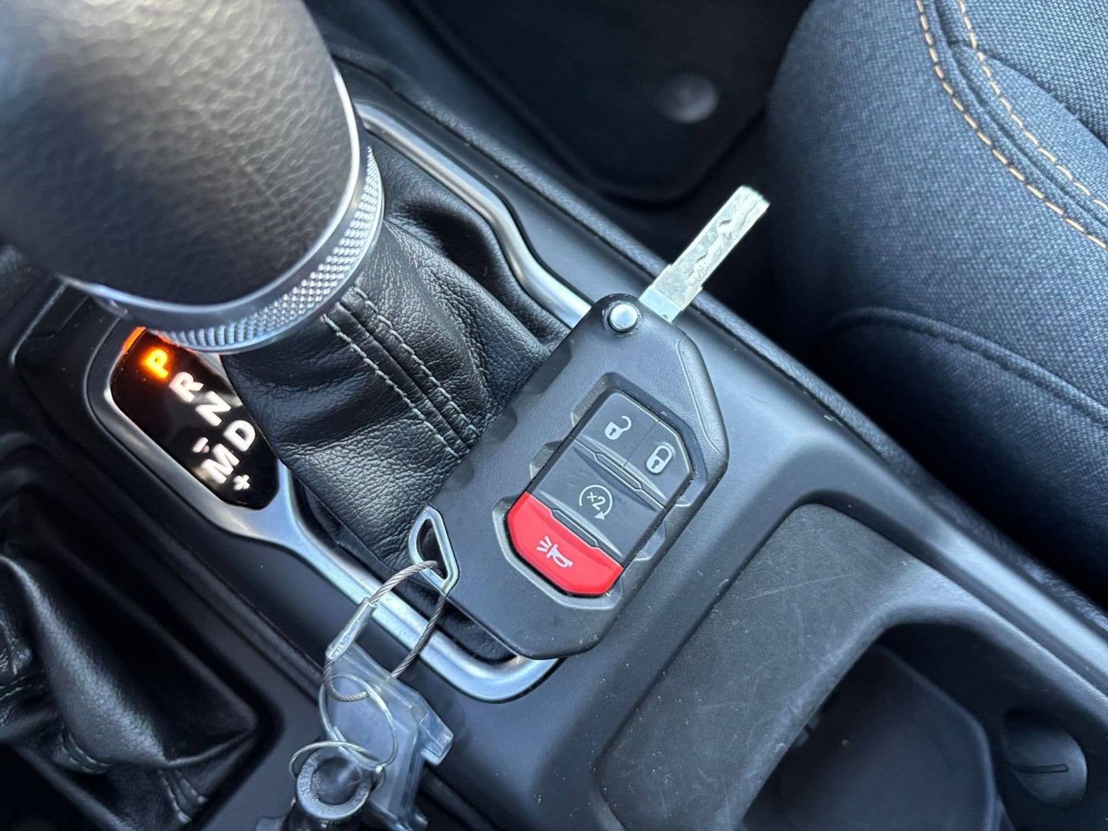 Thumbnail: 2025 Jeep Wrangler - 22