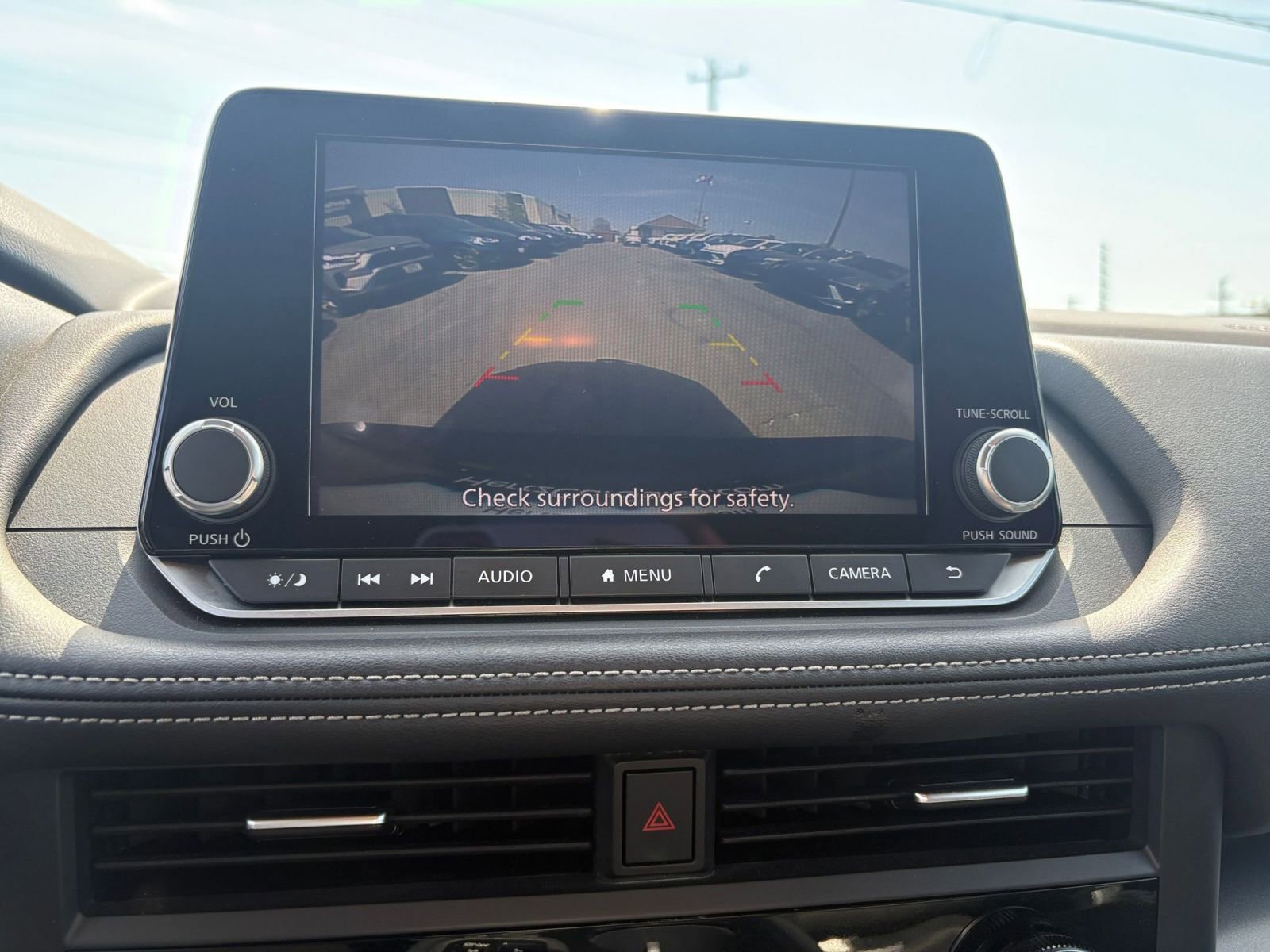 Thumbnail: 2025 Nissan Rogue - 25