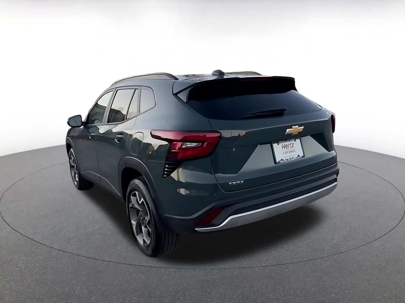 Thumbnail: 2025 Chevrolet Trax - 11